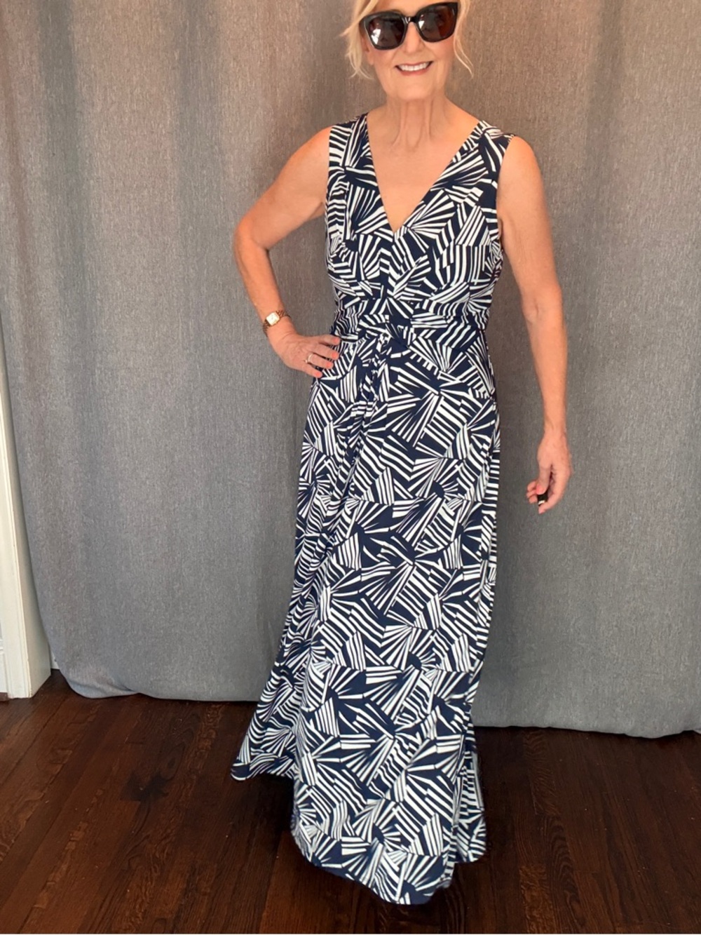 Jessica Howard Navy & White v neck Geometric Maxi Dress size 12 - Picture 3 of 6